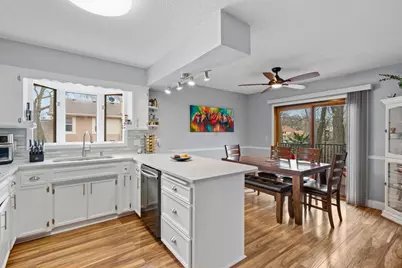 8560 Holland Avenue, Apple Valley, MN 55124 - Photo 29