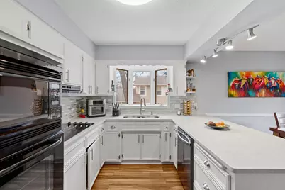 8560 Holland Avenue, Apple Valley, MN 55124 - Photo 27