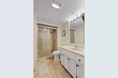 8560 Holland Avenue, Apple Valley, MN 55124 - Photo 45