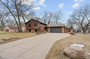 8560 Holland Ave, Apple Valley, MN 55124 - Photo 5