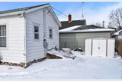 476 W Sanborn Street, Winona, MN 55987 - Photo 17