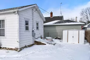 476 W Sanborn St, Winona, MN 55987 - Photo 17