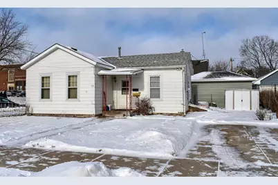 476 W Sanborn Street, Winona, MN 55987 - Photo 1