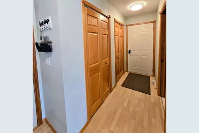 807 8th Street SW, Pipestone, MN 56164 - Photo 3