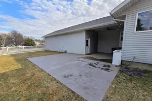 807 8th St SW, Pipestone, MN 56164 - Photo 67