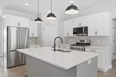 1276 200th Avenue, New Richmond, WI 54017 - Photo 9