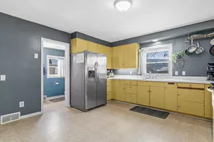 900 Scheffer Ave, Saint Paul, MN 55102 - Photo 11