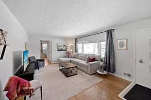 3611 Hampshire Ave N, Crystal, MN 55427 - Photo 7