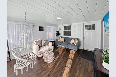 3611 Hampshire Avenue N, Crystal, MN 55427 - Photo 5