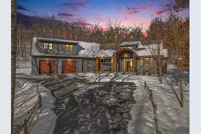 478 Old Cemetery Road, Roberts, WI 54023 - Photo 1