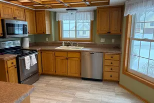 12800 Eastview Curve, Apple Valley, MN 55124 - Photo 7