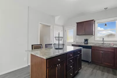 969 Carroll Avenue, Saint Paul, MN 55104 - Photo 7