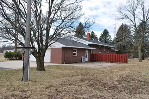 2404 State Hwy 15, Truman, MN 56088 - Photo 7