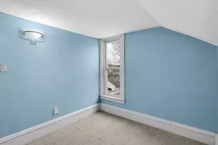 1025 McLean Ave, Saint Paul, MN 55106 - Photo 9