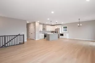 5408 176th St W, Lakeville, MN 55044 - Photo 9