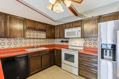 13857 78th Place N, Maple Grove, MN 55311 - Photo 9