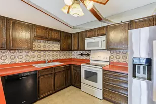 13857 78th Pl N, Maple Grove, MN 55311 - Photo 9