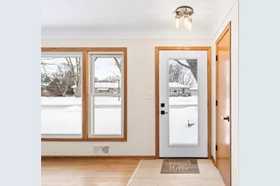 12724 Monterey Avenue S, Savage, MN 55378 - Photo 5