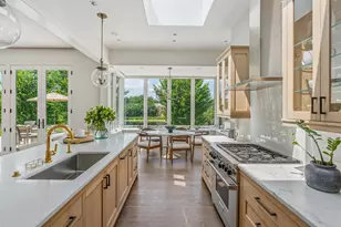 2505 E Lake Of The Isles Pkwy, Minneapolis, MN 55405 - Photo 15