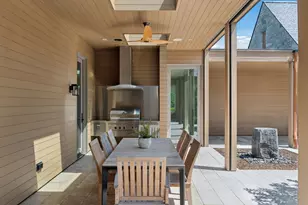 2505 E Lake Of The Isles Pkwy, Minneapolis, MN 55405 - Photo 77