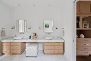 2505 E Lake Of The Isles Pkwy, Minneapolis, MN 55405 - Photo 29