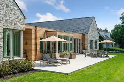 2505 E Lake Of The Isles Parkway, Minneapolis, MN 55405 - Photo 15