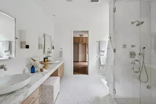 2505 E Lake Of The Isles Pkwy, Minneapolis, MN 55405 - Photo 41