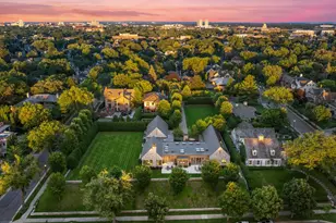 2505 E Lake Of The Isles Pkwy, Minneapolis, MN 55405 - Photo 9