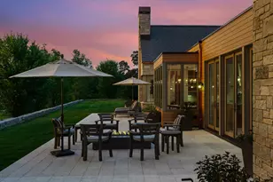 2505 E Lake Of The Isles Pkwy, Minneapolis, MN 55405 - Photo 63