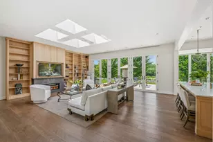 2505 E Lake Of The Isles Pkwy, Minneapolis, MN 55405 - Photo 21