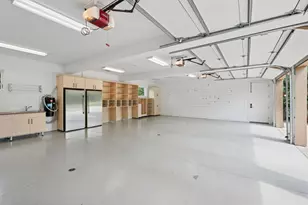 2505 E Lake Of The Isles Pkwy, Minneapolis, MN 55405 - Photo 59