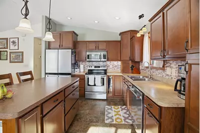 2225 Old Post Road, Independence, MN 55359 - Photo 15