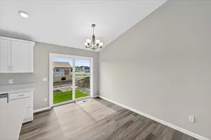 1526 Raccoon Ln, New Richmond, WI 54017 - Photo 9