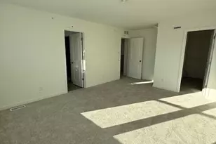 21921 Sawyer Ln, Rogers, MN 55374 - Photo 3