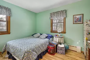 4213 Oakcrest Dr, Vadnais Heights, MN 55127 - Photo 7