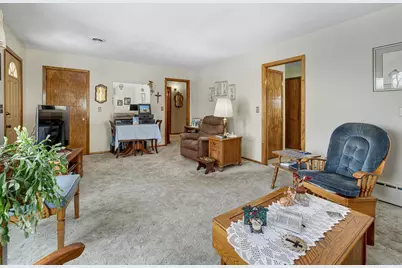 4213 Oakcrest Drive, Vadnais Heights, MN 55127 - Photo 3