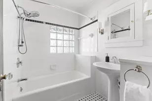 2790 Dean Pkwy, Minneapolis, MN 55416 - Photo 21