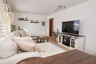 626 E Belleview St, Winona, MN 55987 - Photo 7