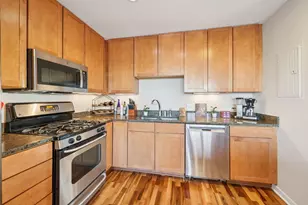 929 Portland Ave, Minneapolis, MN 55404 - Photo 9