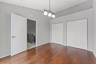 2040 Shenandoah Ct, Plymouth, MN 55447 - Photo 13