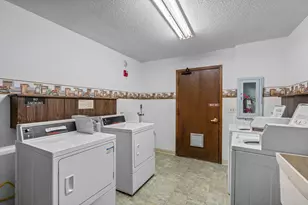 4120 Parklawn Ave, Edina, MN 55435 - Photo 55