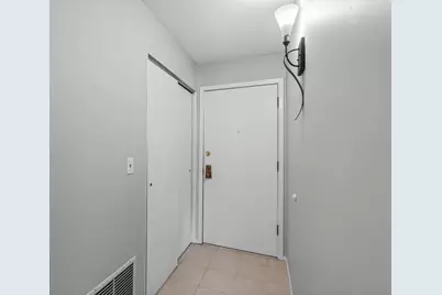 4120 Parklawn Avenue #120, Edina, MN 55435 - Photo 17