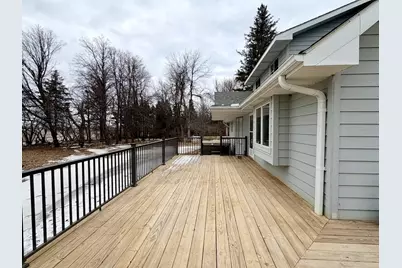 28308 Oliver Avenue, Worthington, MN 56187 - Photo 9