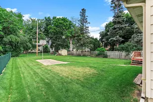 2291 Rockwood Ave, Saint Paul, MN 55116 - Photo 43