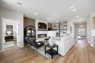 1813 Arrowhead St, Shakopee, MN 55379 - Photo 3