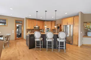 21115 Ridgewood Tr, Lakeville, MN 55044 - Photo 11