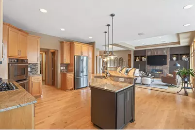 21115 Ridgewood Trail, Lakeville, MN 55044 - Photo 9