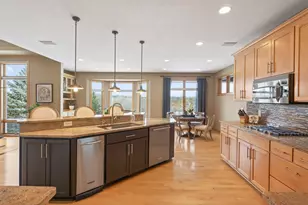 21115 Ridgewood Tr, Lakeville, MN 55044 - Photo 15