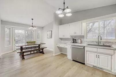 1340 Broadview Avenue, Chaska, MN 55318 - Photo 9