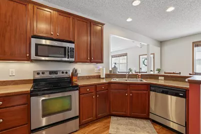 185 Bluejack Lane SE, Rochester, MN 55904 - Photo 11